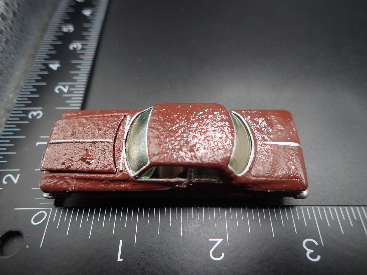 1962 62 PLYMOUTH SPORT FURY BARN FIND 1/64 SCALE DIORAMA DIECAST MODEL CAR