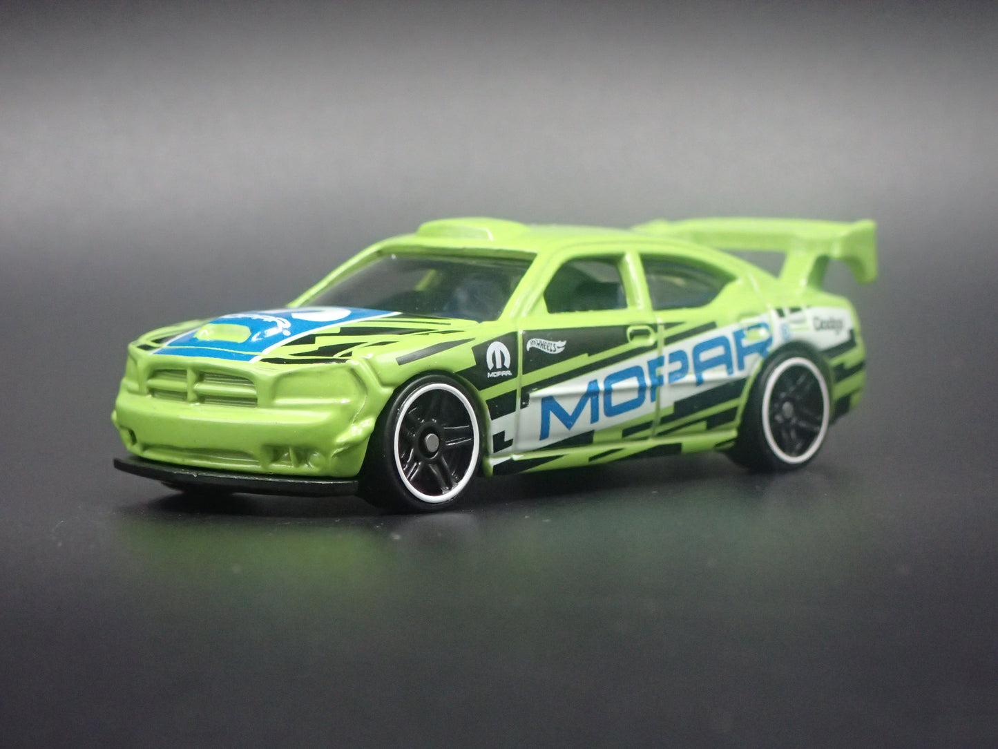 2006-2010 DODGE CHARGER DRIFT MOPAR 1:64 SCALE COLLECTIBLE DIECAST MODEL CAR
