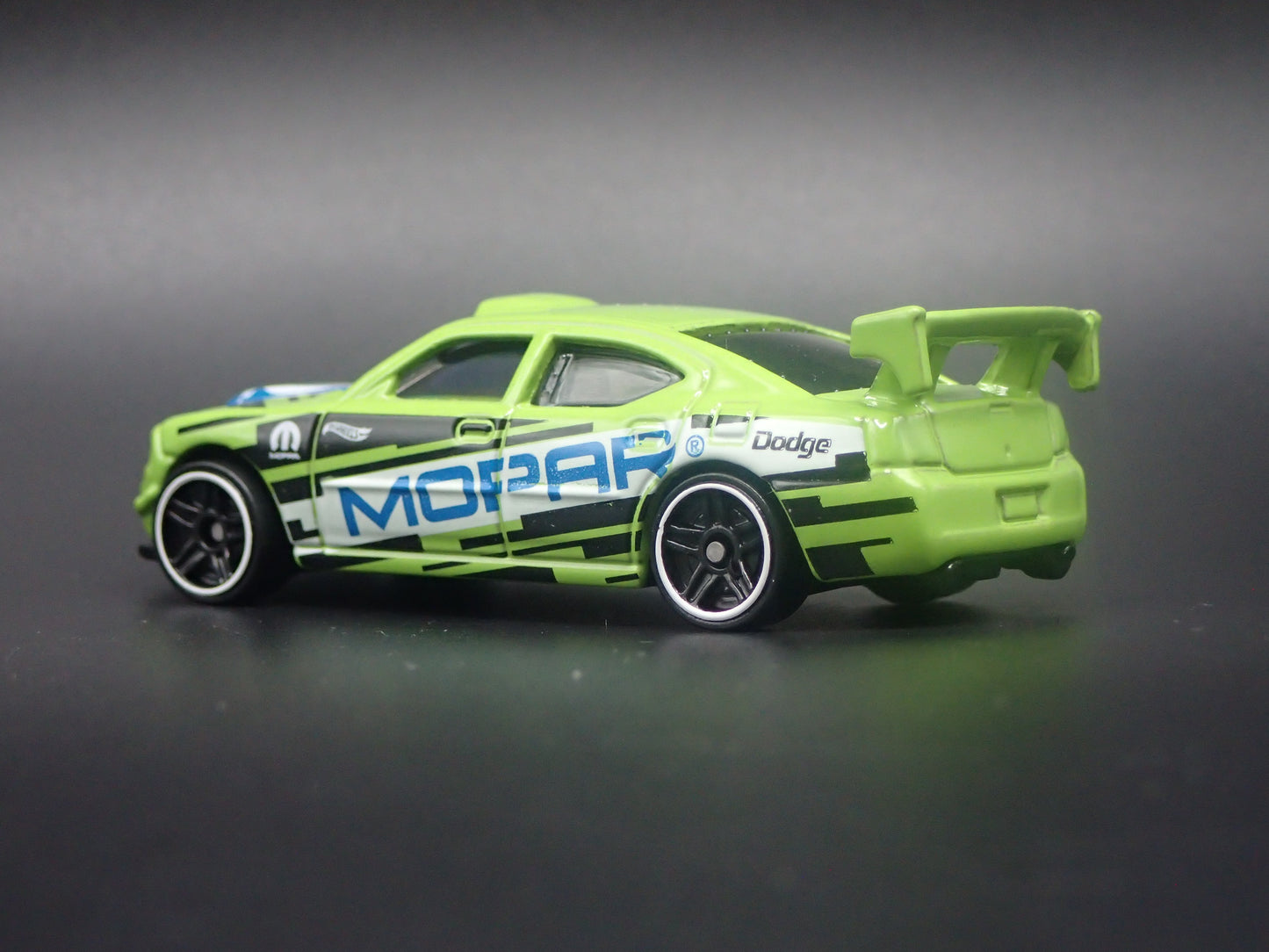 2006-2010 DODGE CHARGER DRIFT MOPAR 1:64 SCALE COLLECTIBLE DIECAST MODEL CAR
