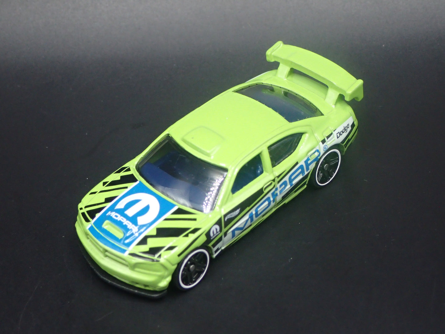 2006-2010 DODGE CHARGER DRIFT MOPAR 1:64 SCALE COLLECTIBLE DIECAST MODEL CAR