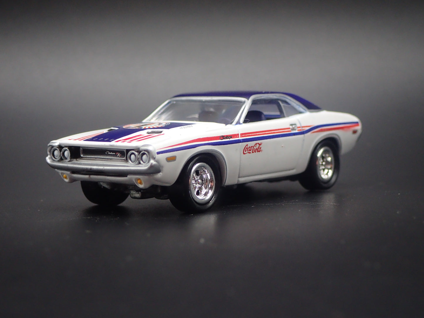 1970 70 DODGE CHALLENGER COCA COLA 1:64 SCALE COLLECTIBLE DIECAST MODEL CAR