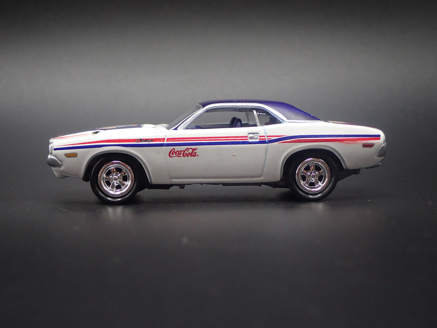 1970 70 DODGE CHALLENGER COCA COLA 1:64 SCALE COLLECTIBLE DIECAST MODEL CAR