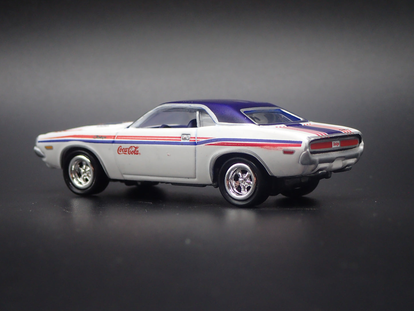 1970 70 DODGE CHALLENGER COCA COLA 1:64 SCALE COLLECTIBLE DIECAST MODEL CAR