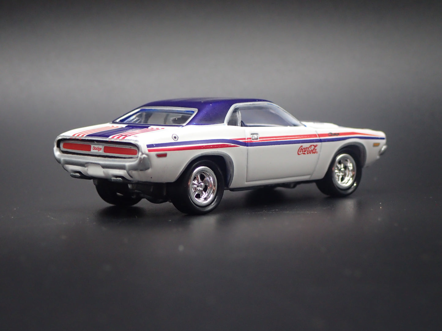 1970 70 DODGE CHALLENGER COCA COLA 1:64 SCALE COLLECTIBLE DIECAST MODEL CAR
