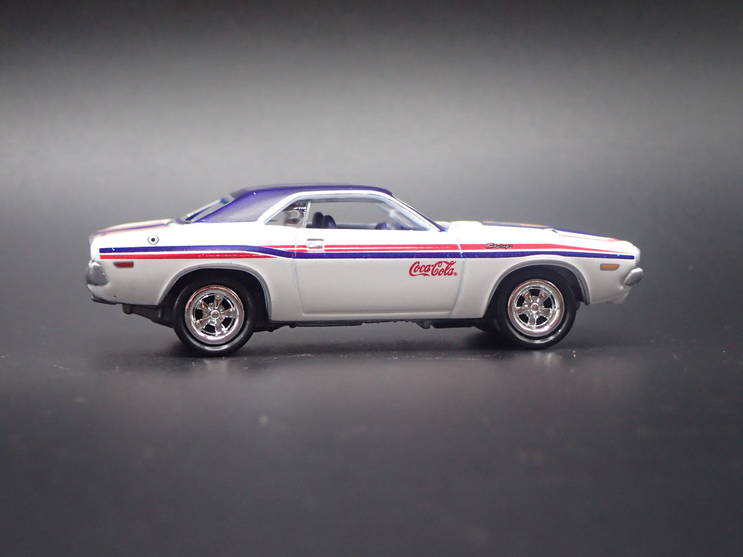 1970 70 DODGE CHALLENGER COCA COLA 1:64 SCALE COLLECTIBLE DIECAST MODEL CAR
