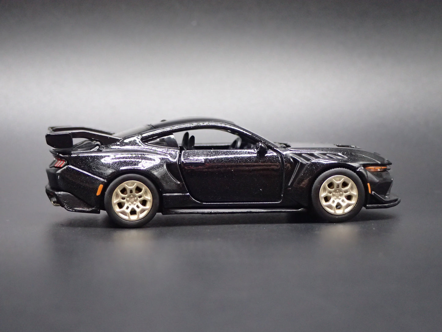 2025-2028 FORD MUSTANG GTD BLACK 1:64 SCALE COLLECTIBLE DIECAST MODEL CAR