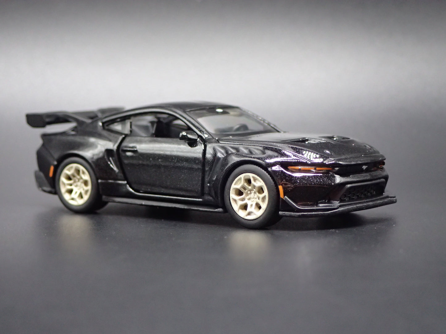 2025-2028 FORD MUSTANG GTD BLACK 1:64 SCALE COLLECTIBLE DIECAST MODEL CAR