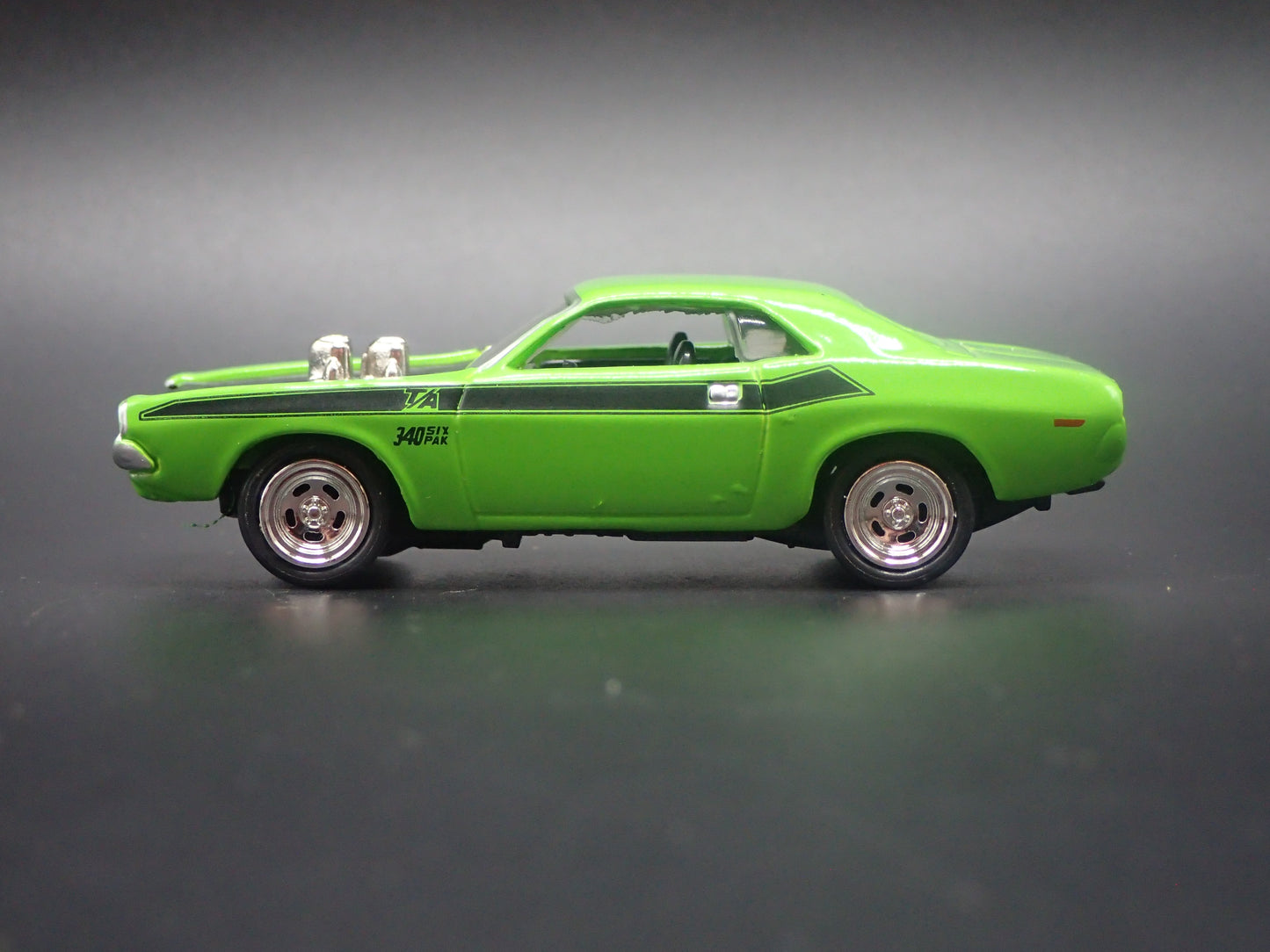 1970 70 DODGE CHALLENGER TA GREEN 1:64 SCALE COLLECTIBLE DIECAST MODEL CAR
