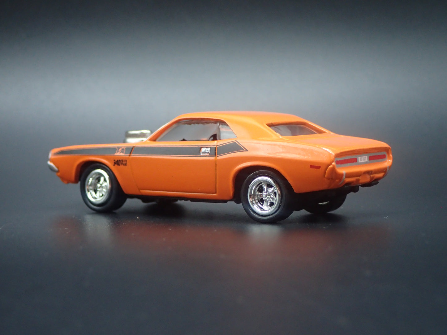 1970 70 DODGE CHALLENGER TA ORANGE 1:64 SCALE COLLECTIBLE DIECAST MODEL CAR