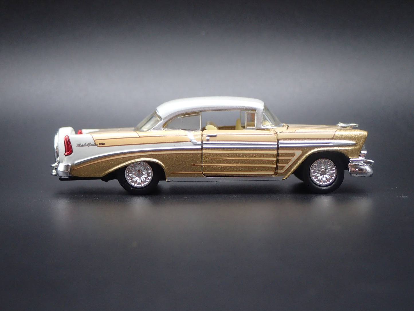 1956 56 CHEVY CHEVROLET BEL AIR LOWRIDER 1:64 SCALE DIORAMA DIECAST MODEL CAR