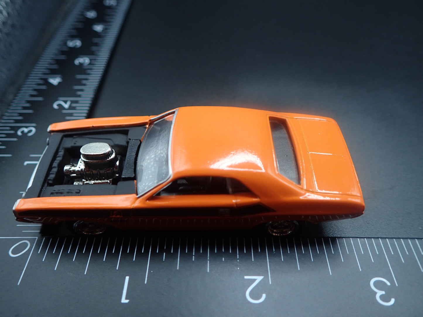 1970 70 DODGE CHALLENGER TA ORANGE 1:64 SCALE COLLECTIBLE DIECAST MODEL CAR