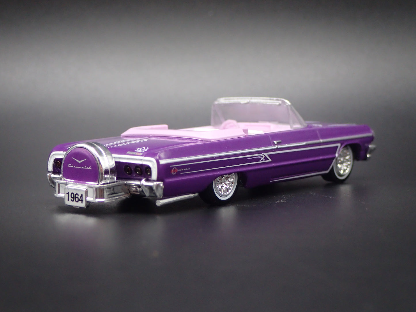 1964 64 CHEVY CHEVROLET IMPALA SS CONVERTIBLE LOWRIDER 1:64 SCALE DIECAST CAR