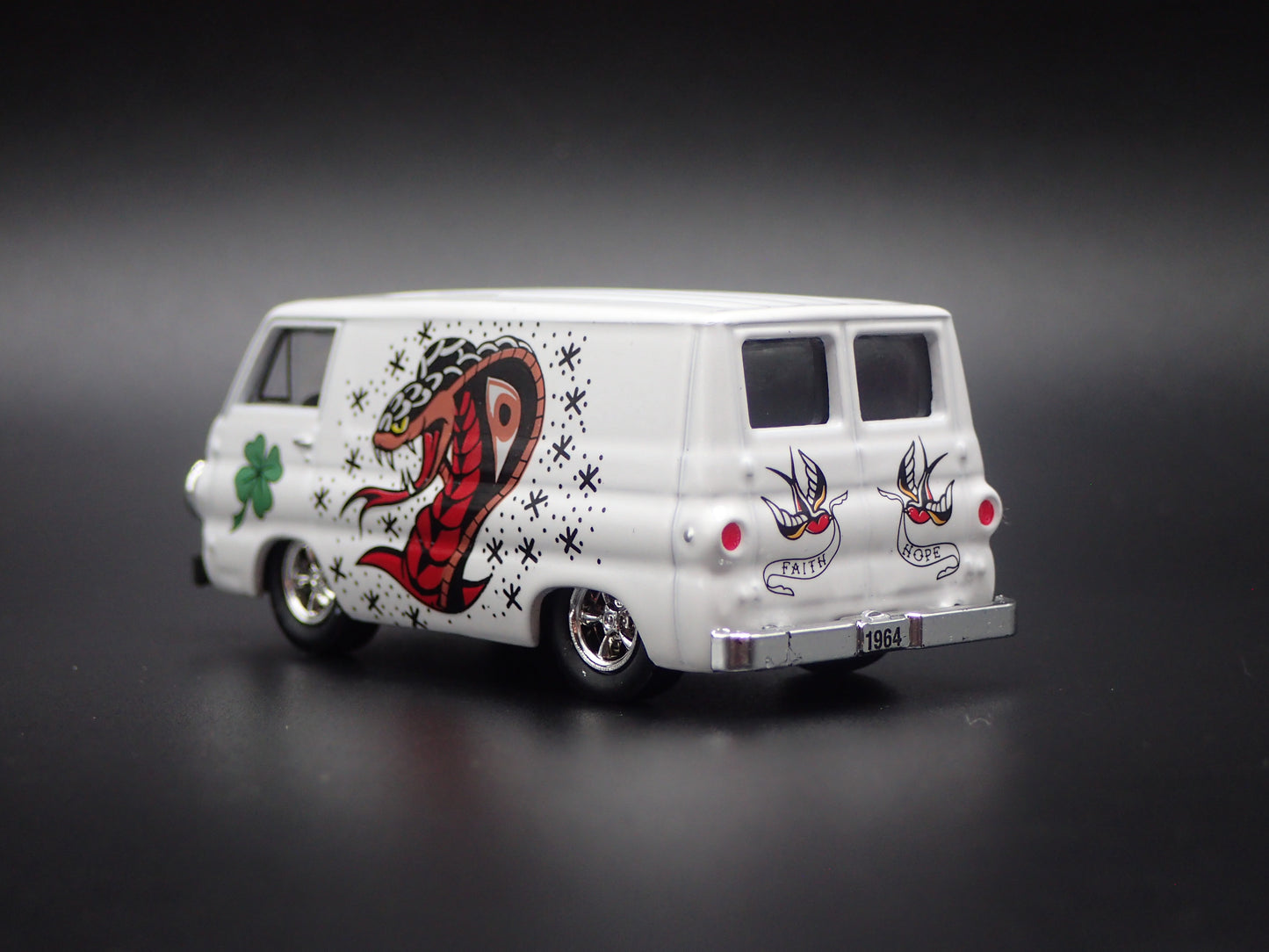 1964 64 DODGE A100 PANEL VAN WHITE 1/64 SCALE DIORAMA DIECAST MODEL CAR