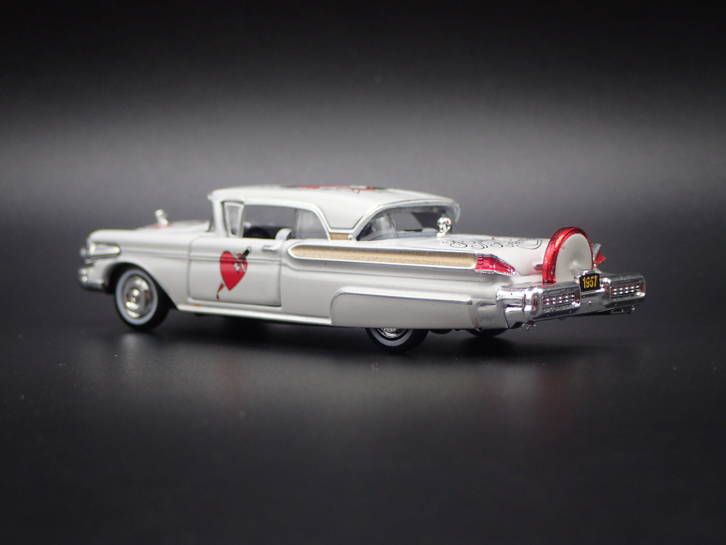 1957 57 MERC MERCURY TURNPIKE CRUISER 1/64 SCALE COLLECTIBLE DIECAST MODEL CAR