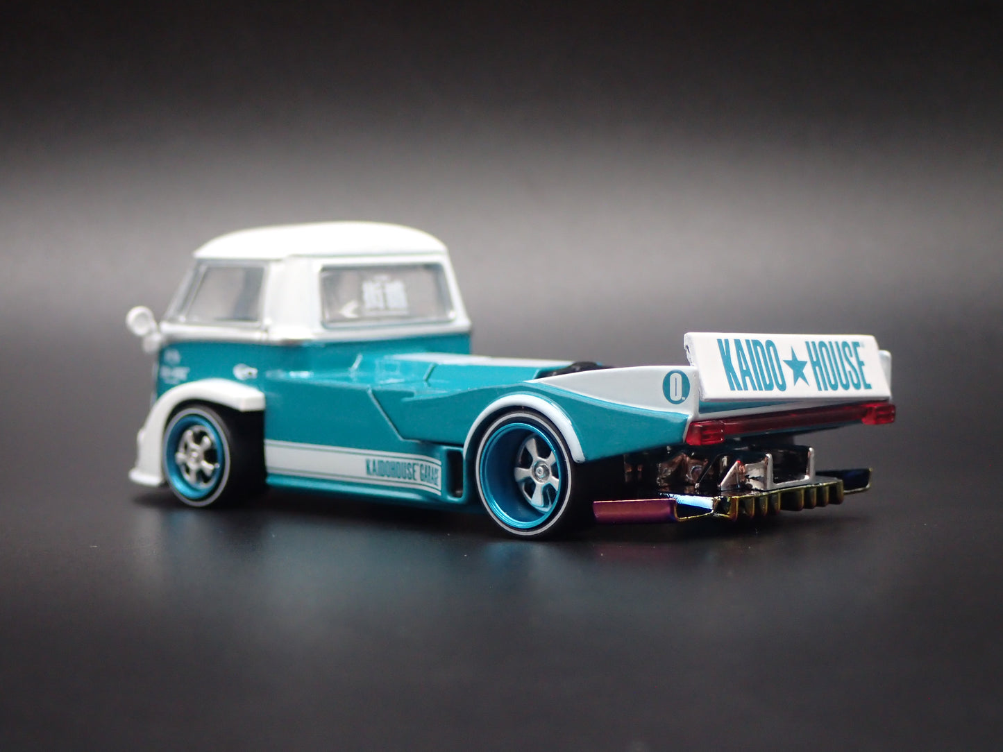 VOLKSWAGEN TI SINGLE CAB KAIDO WORKS V1 1:64 SCALE DIECAST MODEL CAR