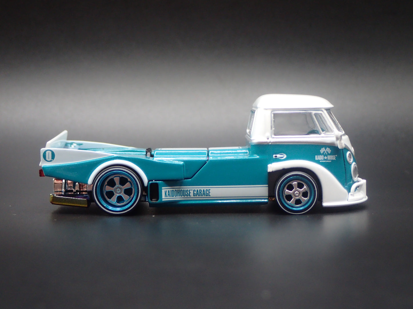 VOLKSWAGEN TI SINGLE CAB KAIDO WORKS V1 1:64 SCALE DIECAST MODEL CAR