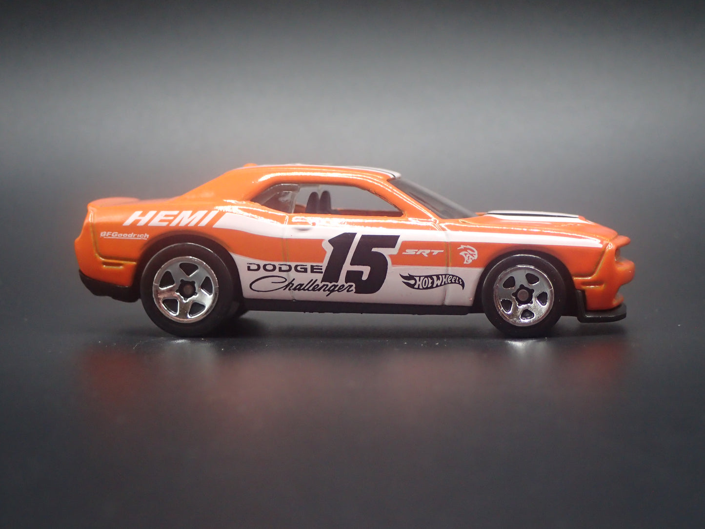 2008-2023 DODGE CHALLENGER SRT HELLCAT 1/64 SCALE COLLECTIBLE DIECAST MODEL CAR