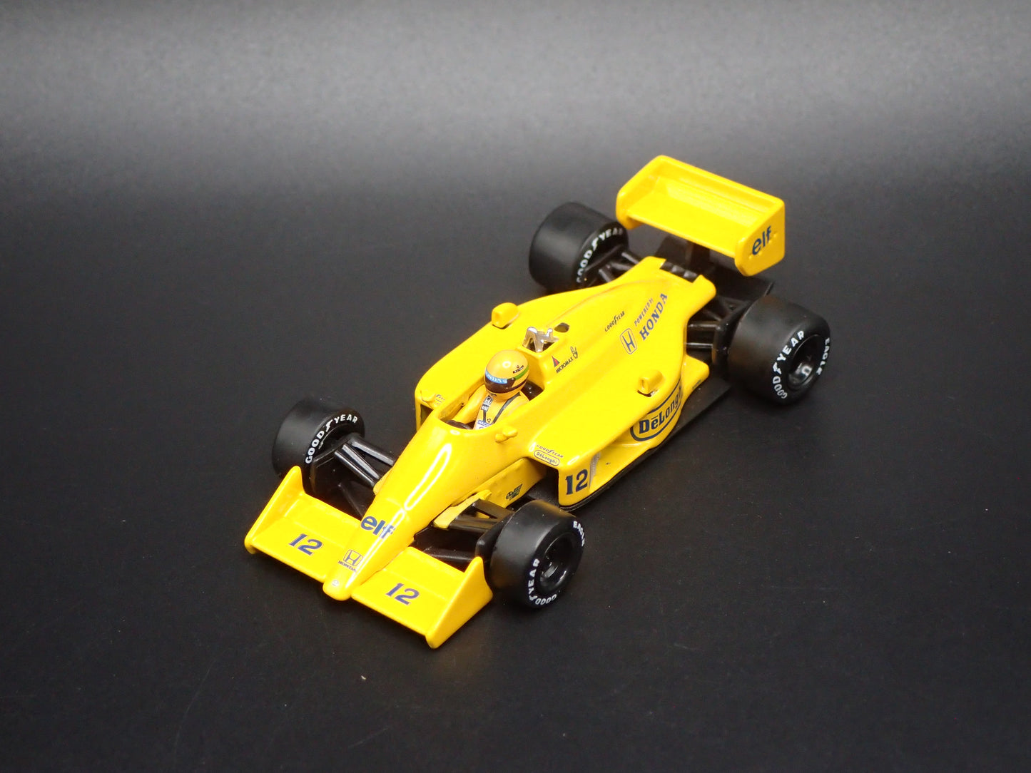 LOTUS 99T #12 1967 MONACO GP WIN SENNA VINTAGE F1 RACING 1:64 SCALE DIECAST CAR