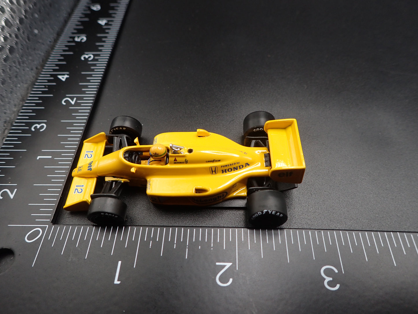 LOTUS 99T #12 1967 MONACO GP WIN SENNA VINTAGE F1 RACING 1:64 SCALE DIECAST CAR
