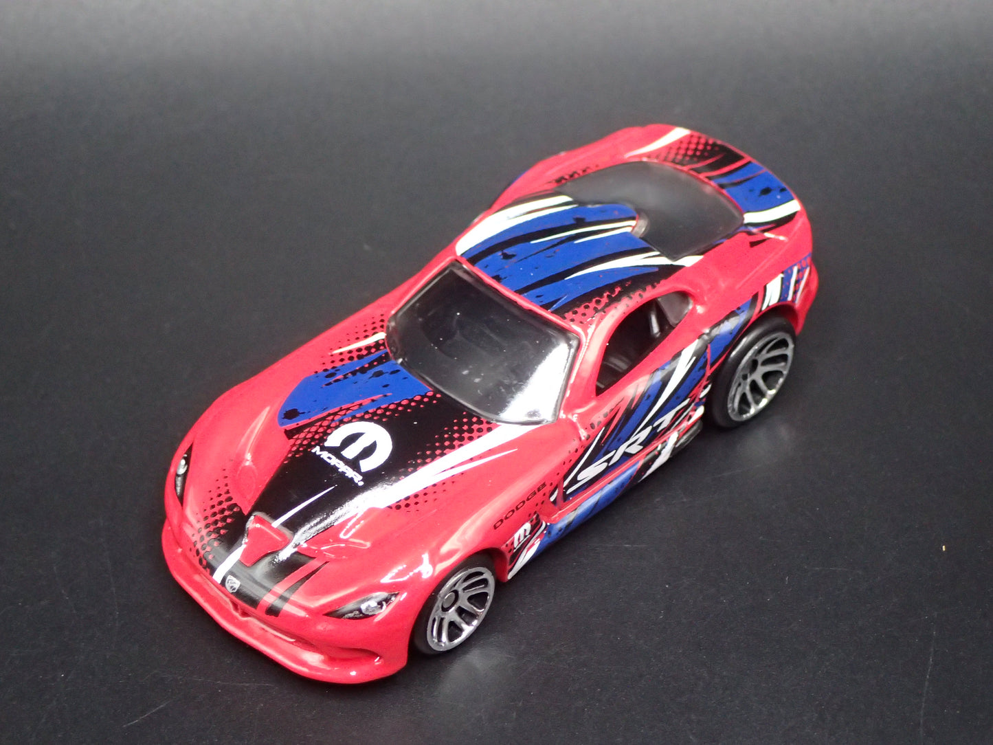 2013-2017 DODGE VIPER SRT RED 1/64 SCALE LIMITED COLLECTIBLE DIECAST MODEL CAR