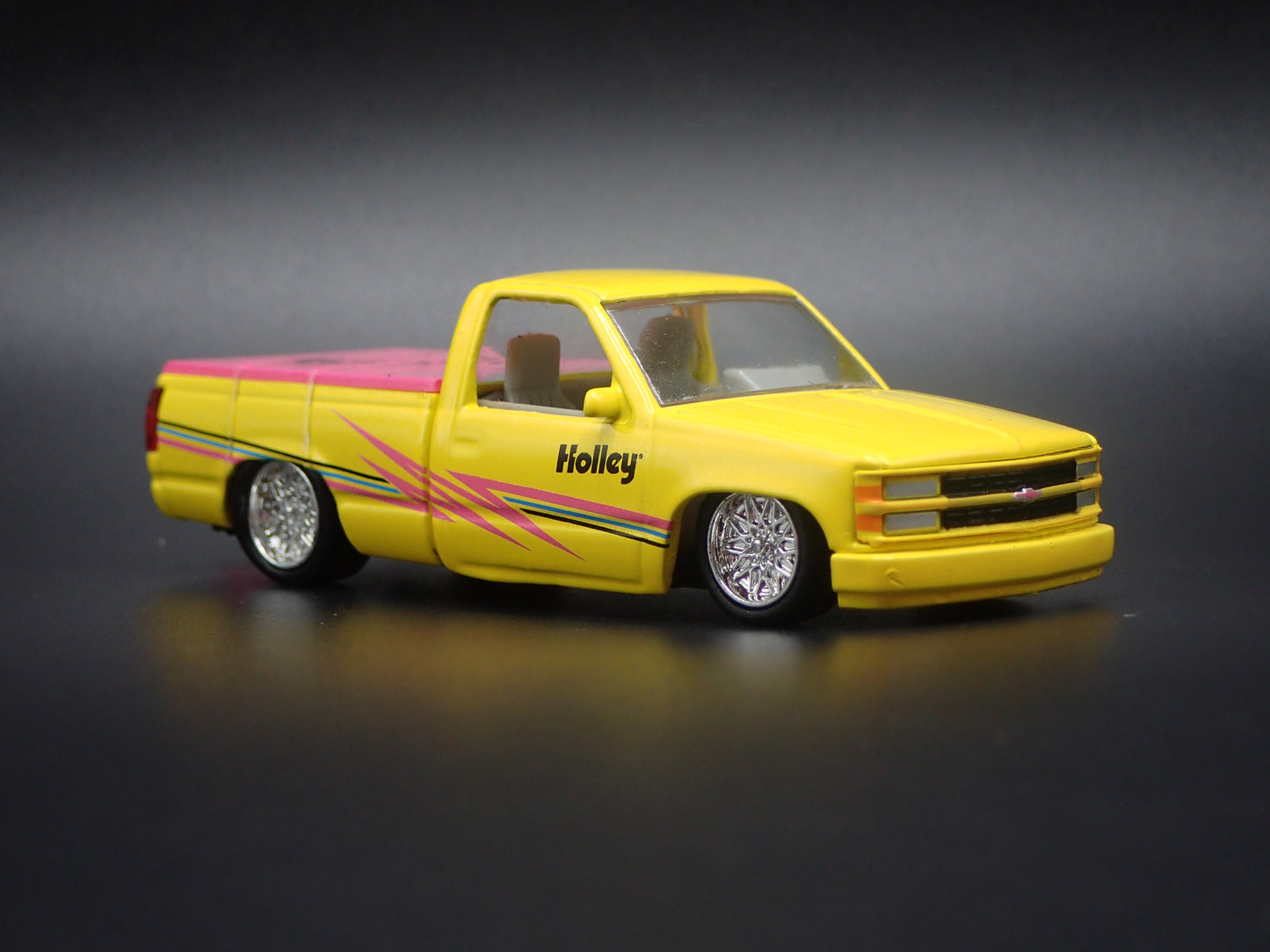 1992 92 CHEVY CHEVROLET C1500 SS 454 PICKUP TRUCK 1:64 SCALE DIECAST MODEL CAR