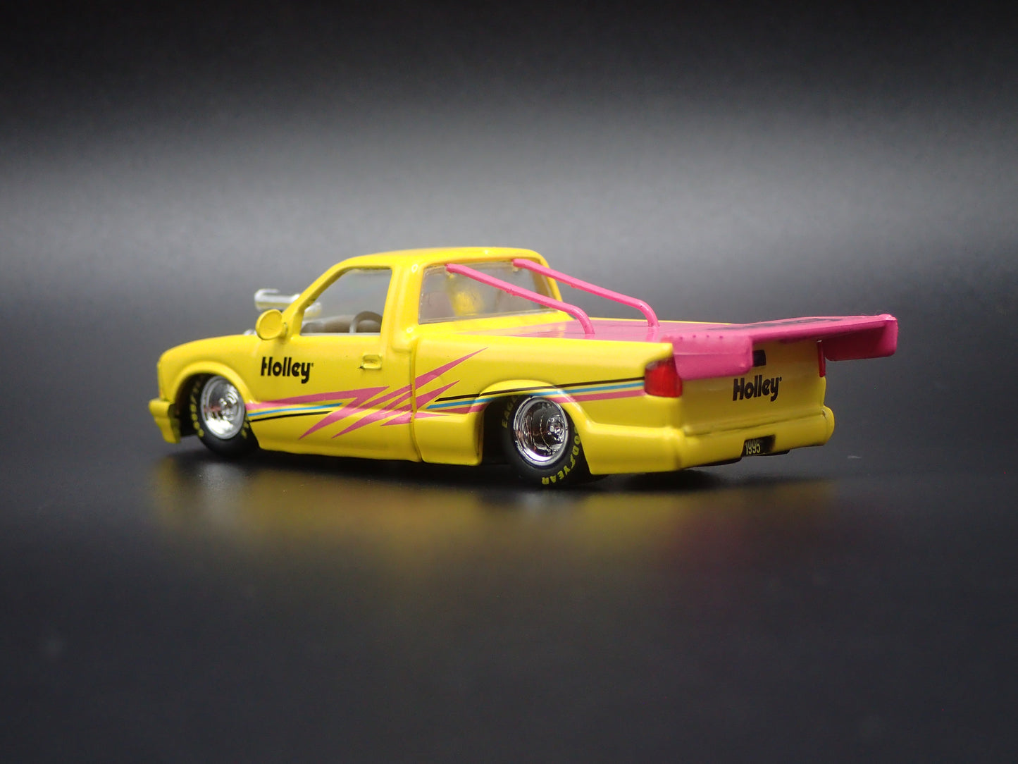 1995 95 CHEVY CHEVROLET C10 PICKUP TRUCK HOLLEY NHRA 1:64 SCALE DIECAST MODEL CAR