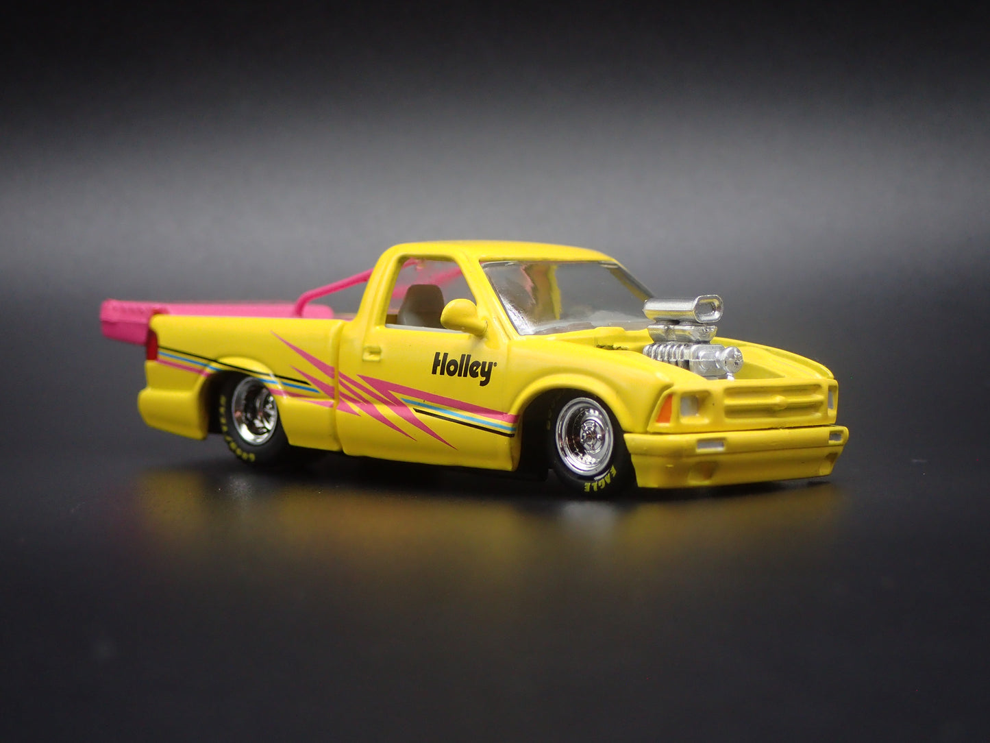 1995 95 CHEVY CHEVROLET C10 PICKUP TRUCK HOLLEY NHRA 1:64 SCALE DIECAST MODEL CAR