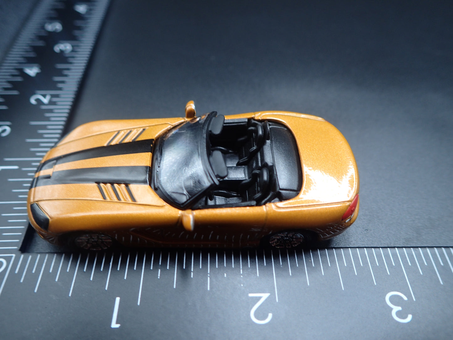 2008-2010 DODGE VIPER SRT10 CONVERTIBLE RARE 1:64 SCALE DIECAST MODEL CAR