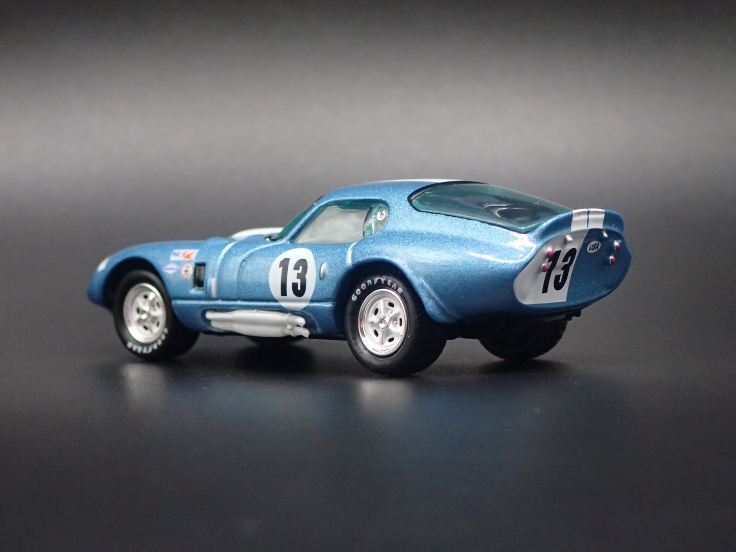 1965 65 SHELBY COBRA DAYTONA COUPE #13 BLUE 1:64 SCALE DIECAST MODEL CAR