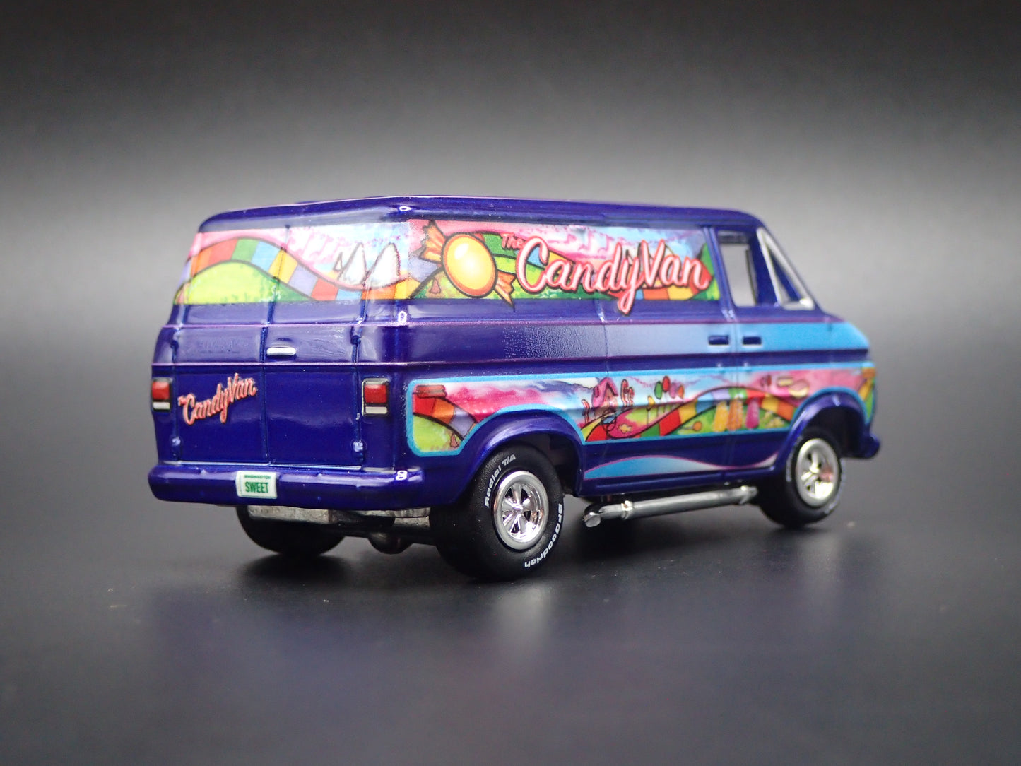 1971-1995 CHEVY CHEVROLET G20 VAN BLUE 1:64 SCALE DIORAMA DIECAST MODEL CAR