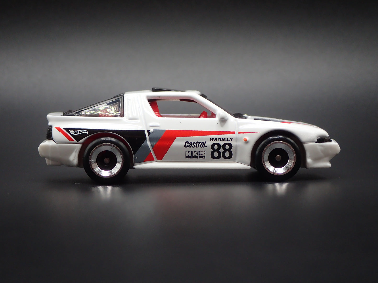 1983-1989 MITSUBISHI STARION WHITE 1:64 SCALE DIORAMA DIECAST MODEL CAR