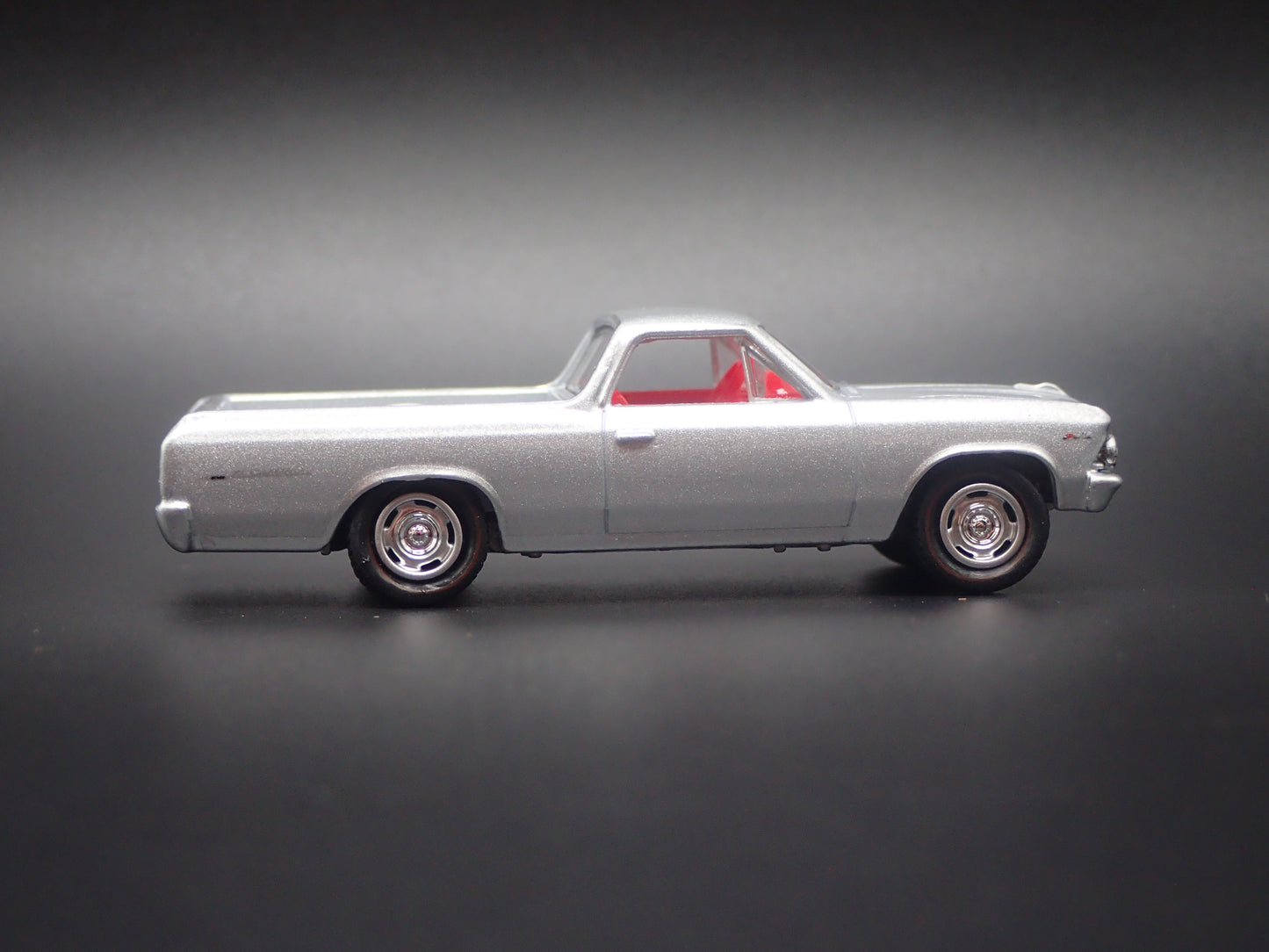 1966 66 CHEVY CHEVROLET EL CAMINO SILVER 1:64 SCALE DIORAMA DIECAST MODEL CAR