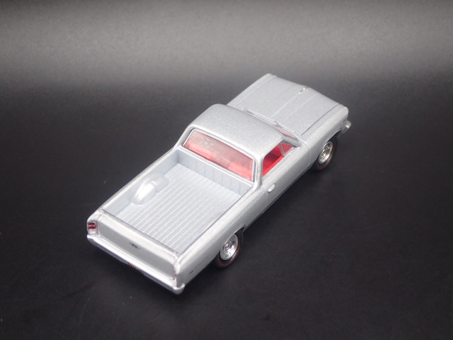 1966 66 CHEVY CHEVROLET EL CAMINO SILVER 1:64 SCALE DIORAMA DIECAST MODEL CAR