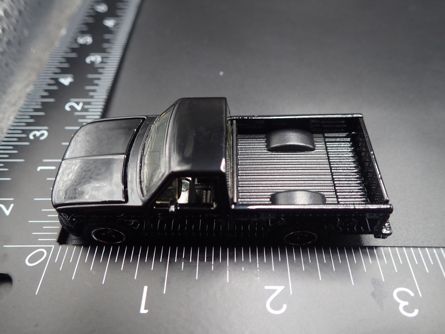 1994 94 FORD SVT F150 LIGHTNING PICKUP TRUCK BLACK 1:64 SCALE DIECAST MODEL CAR