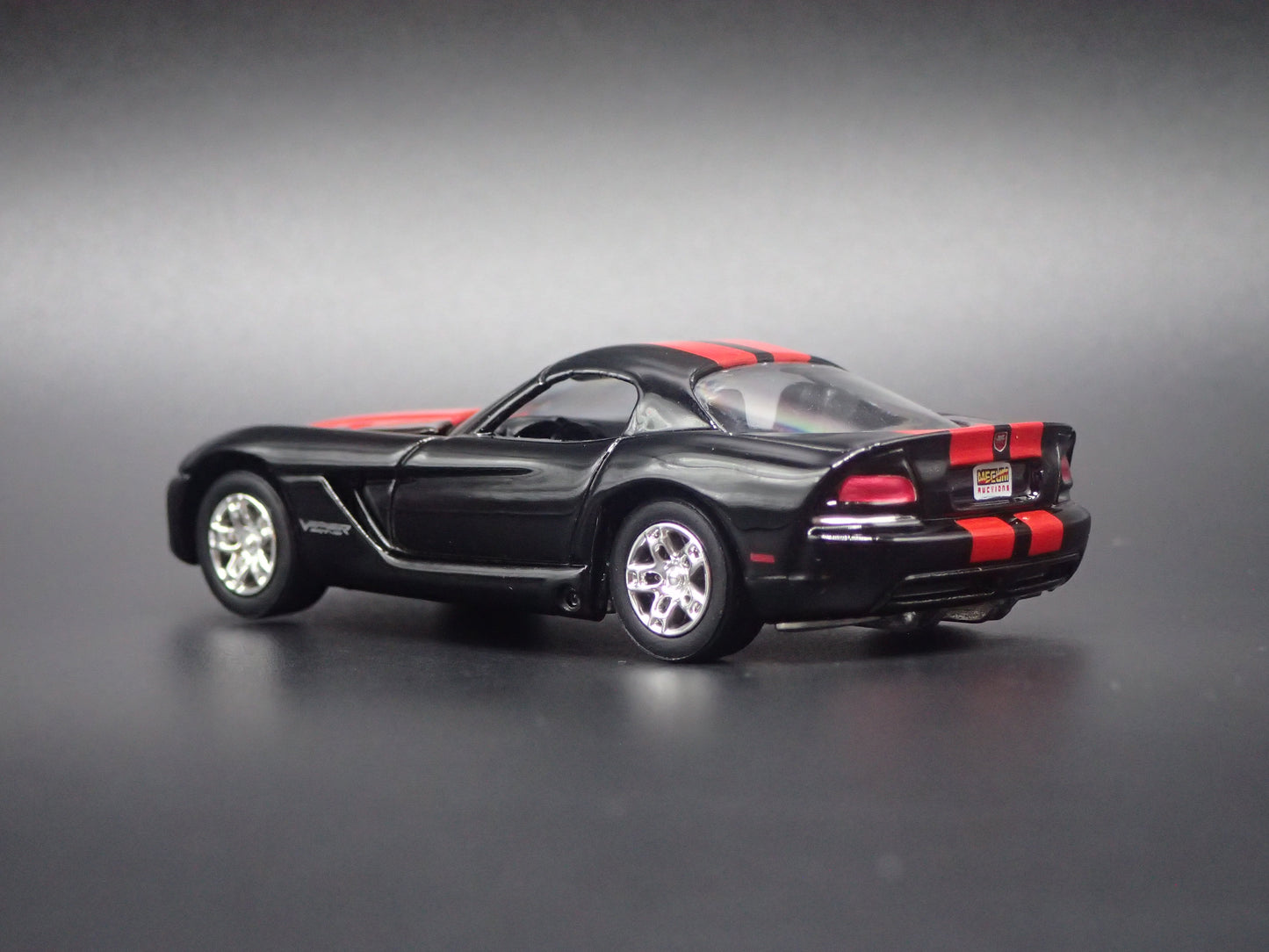 2008-2010 DODGE VIPER SRT10 BLACK 1/64 SCALE COLLECTIBLE DIECAST MODEL CAR