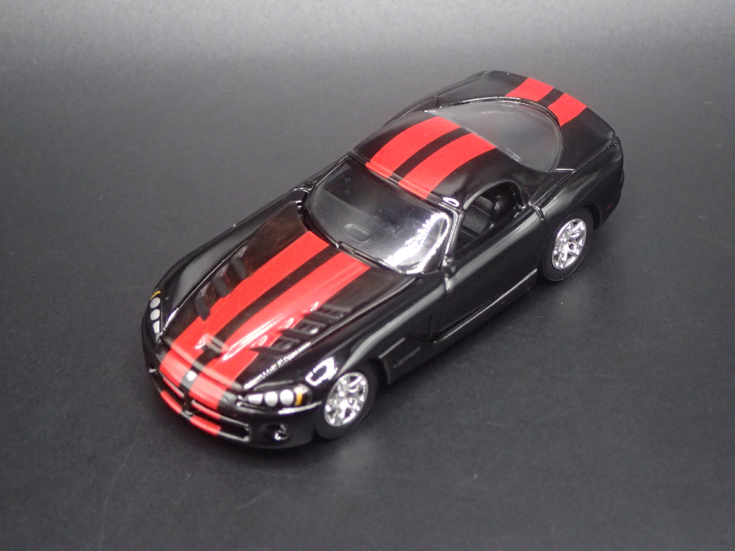 2008-2010 DODGE VIPER SRT10 BLACK 1/64 SCALE COLLECTIBLE DIECAST MODEL CAR