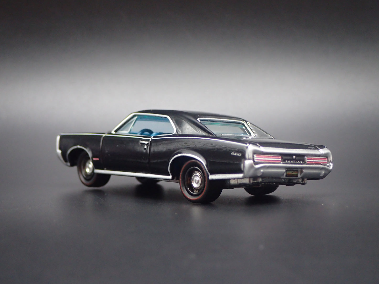 1966 66 PONTIAC GTO MUSCLE CAR BLACK 1/64 SCALE COLLECTIBLE DIECAST MODEL CAR