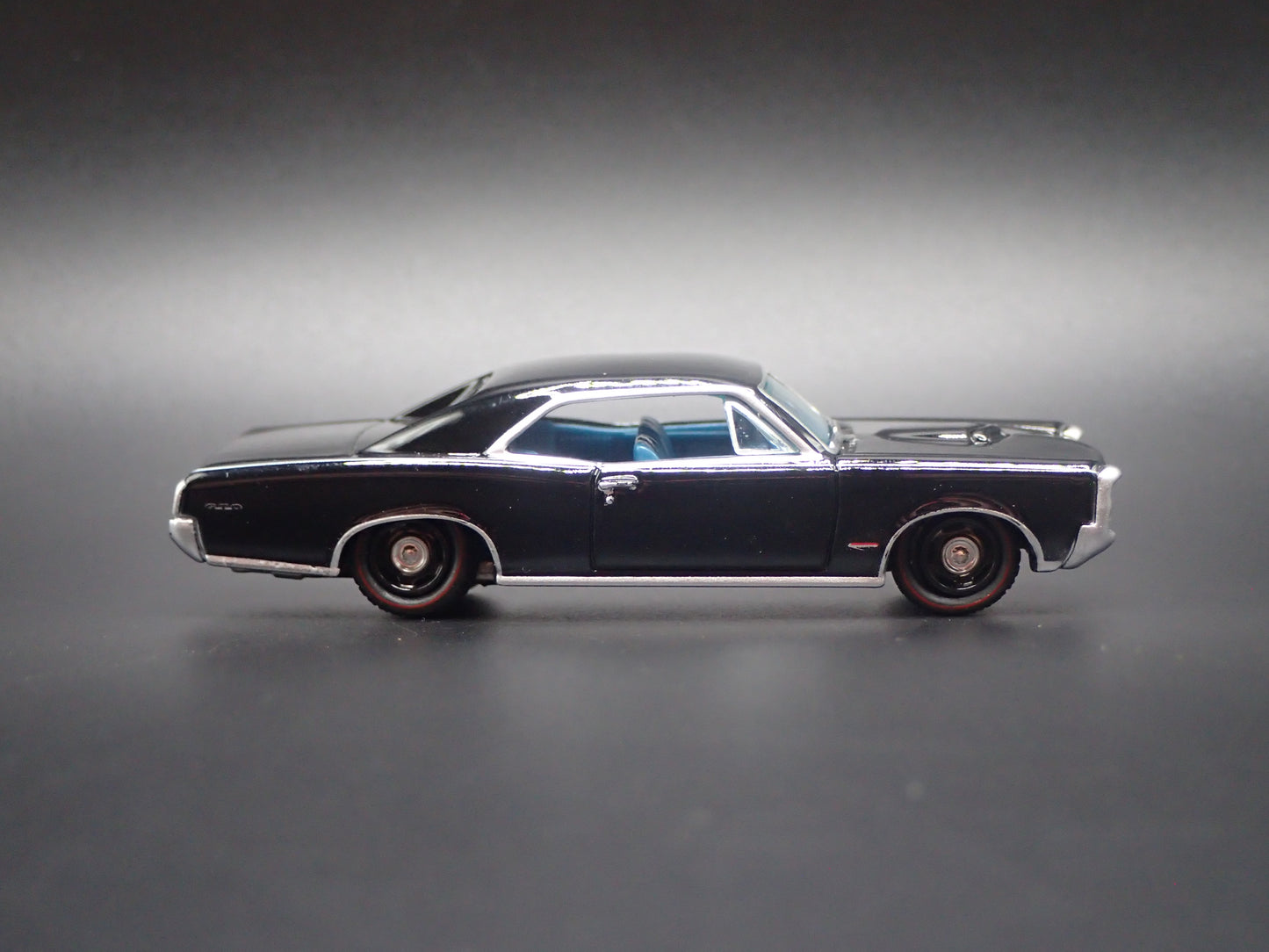 1966 66 PONTIAC GTO MUSCLE CAR BLACK 1/64 SCALE COLLECTIBLE DIECAST MODEL CAR