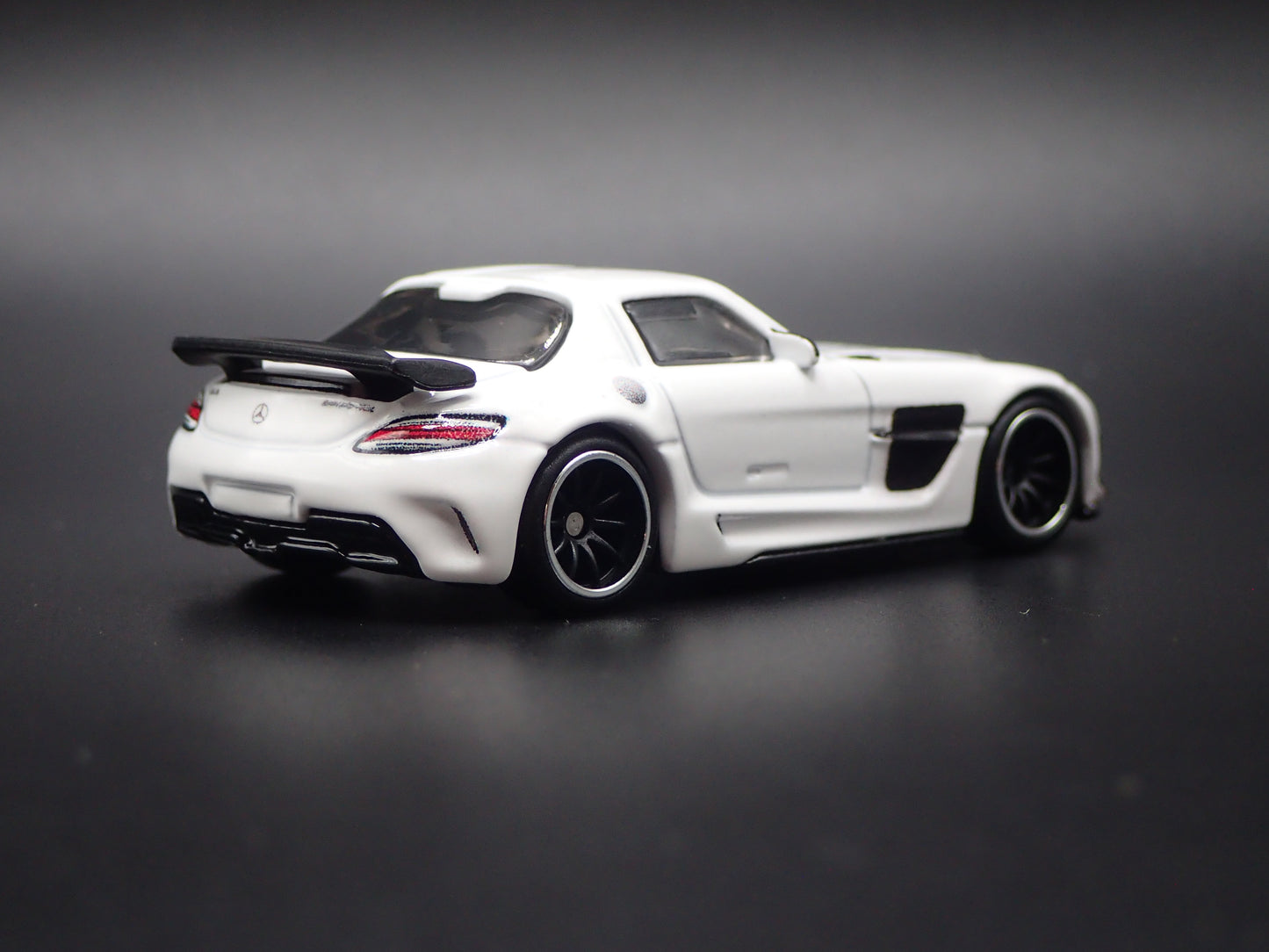 2013-2015 MERCEDES BENZ SLS AMG COUPE BLACK SERIES 1:64 SCALE DIECAST MODEL CAR