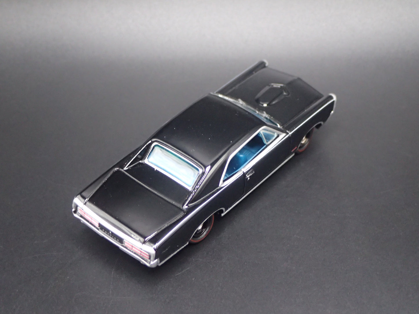 1966 66 PONTIAC GTO MUSCLE CAR BLACK 1/64 SCALE COLLECTIBLE DIECAST MODEL CAR