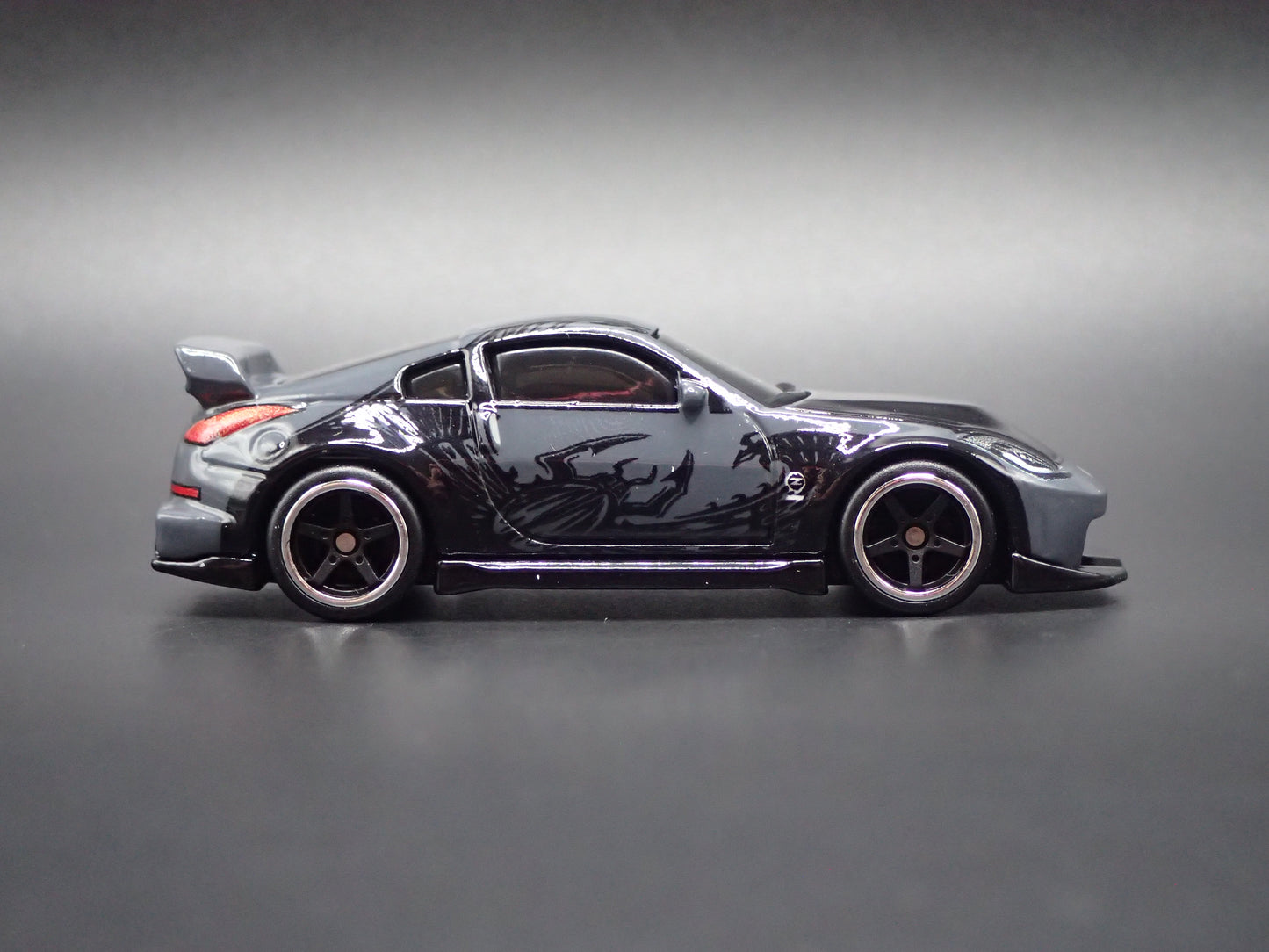 2003-2009 NISSAN 350Z FAST & FURIOUS 1:64 SCALE COLLECTIBLE DIECAST MODEL CAR