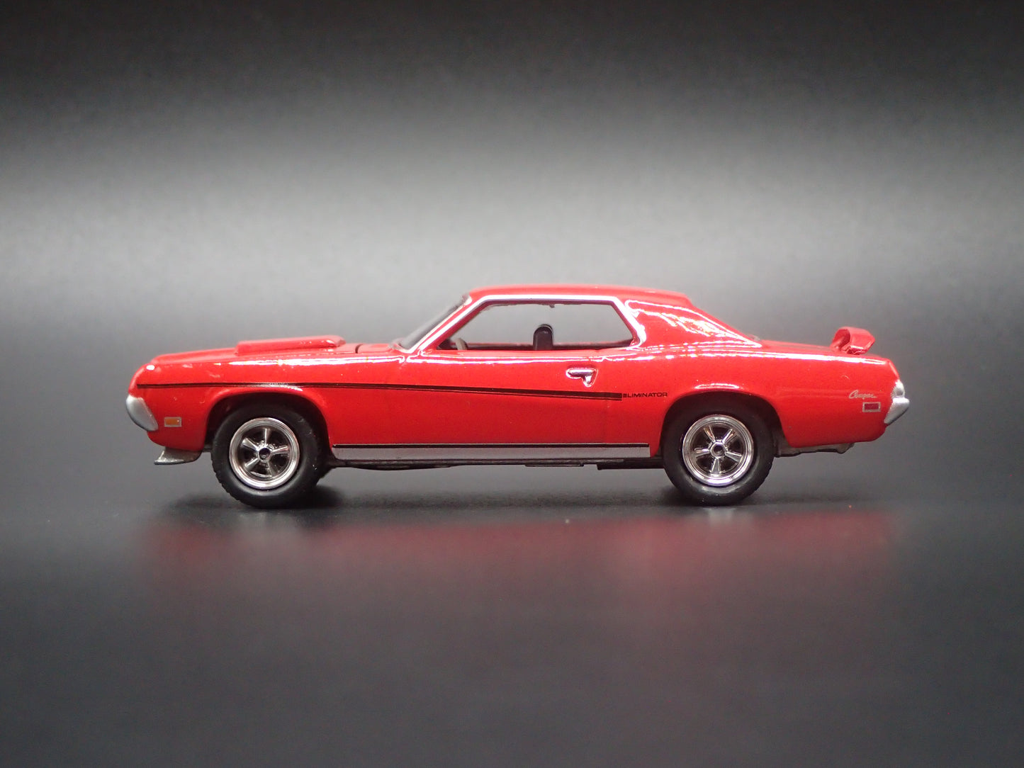 1969 69 MERC MERCURY COUGAR ELIMINATOR ORANGE 1:64 SCALE DIECAST MODEL CAR