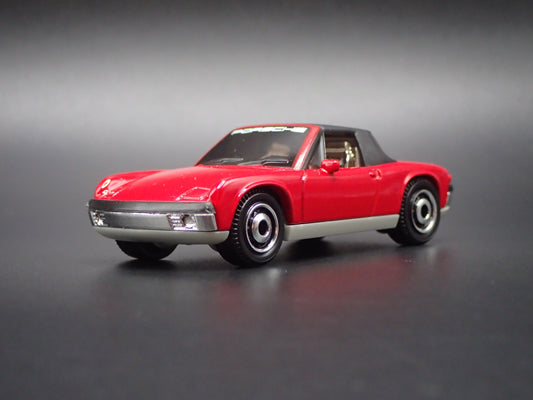 1969-1976 PORSCHE 914 RED 1:64 SCALE COLLECTIBLE DIORAMA DIECAST MODEL CAR