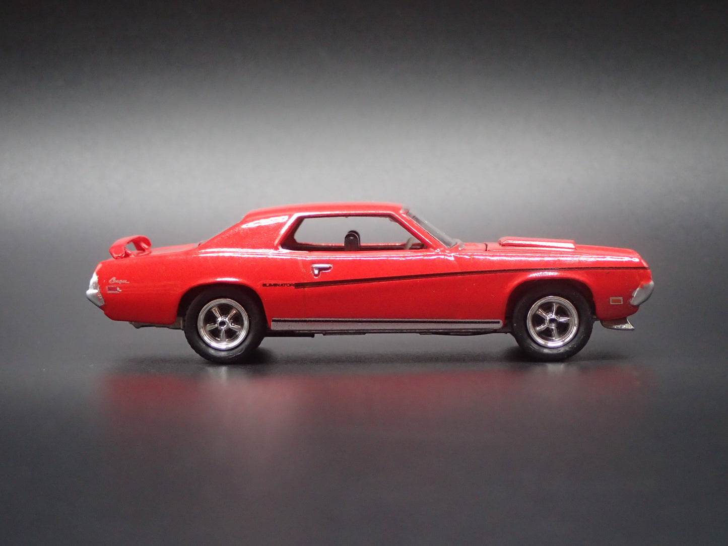 1969 69 MERC MERCURY COUGAR ELIMINATOR ORANGE 1:64 SCALE DIECAST MODEL CAR
