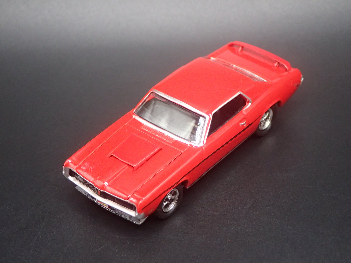 1969 69 MERC MERCURY COUGAR ELIMINATOR ORANGE 1:64 SCALE DIECAST MODEL CAR