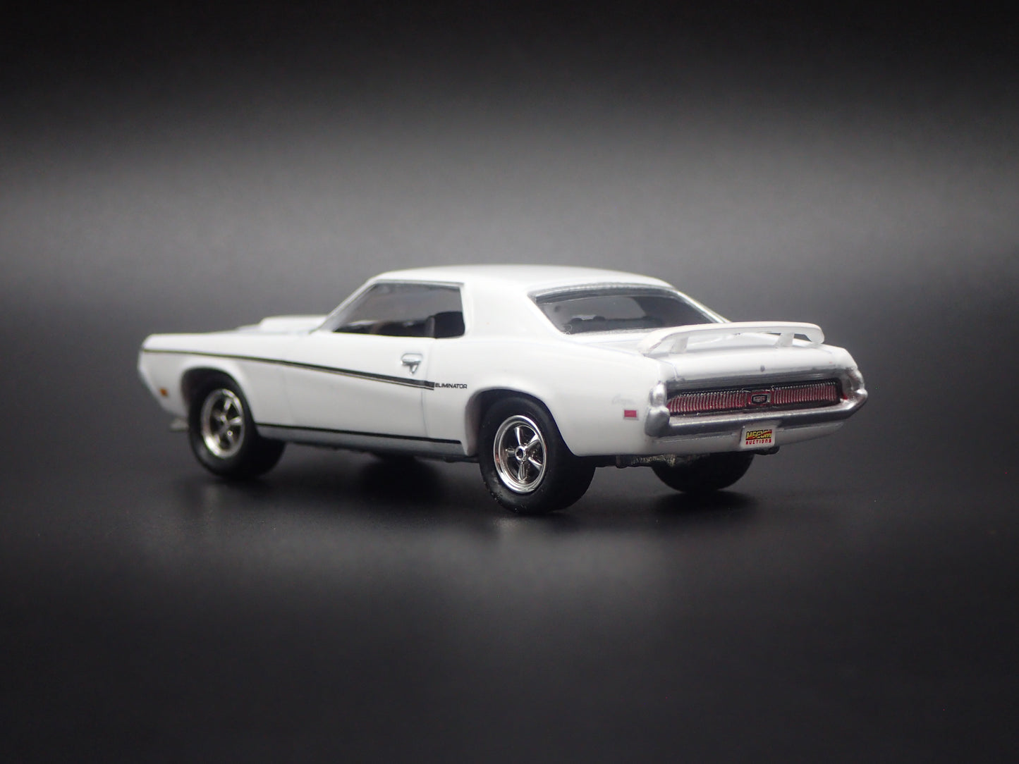 1969 69 MERC MERCURY COUGAR ELIMINATOR WHITE 1:64 SCALE DIECAST MODEL CAR