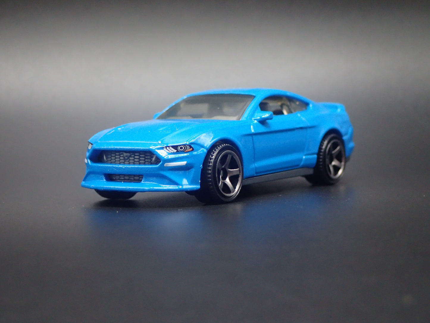 2015-2023 FORD MUSTANG COUPE BLUE 1/64 SCALE COLLECTIBLE DIECAST MODEL CAR
