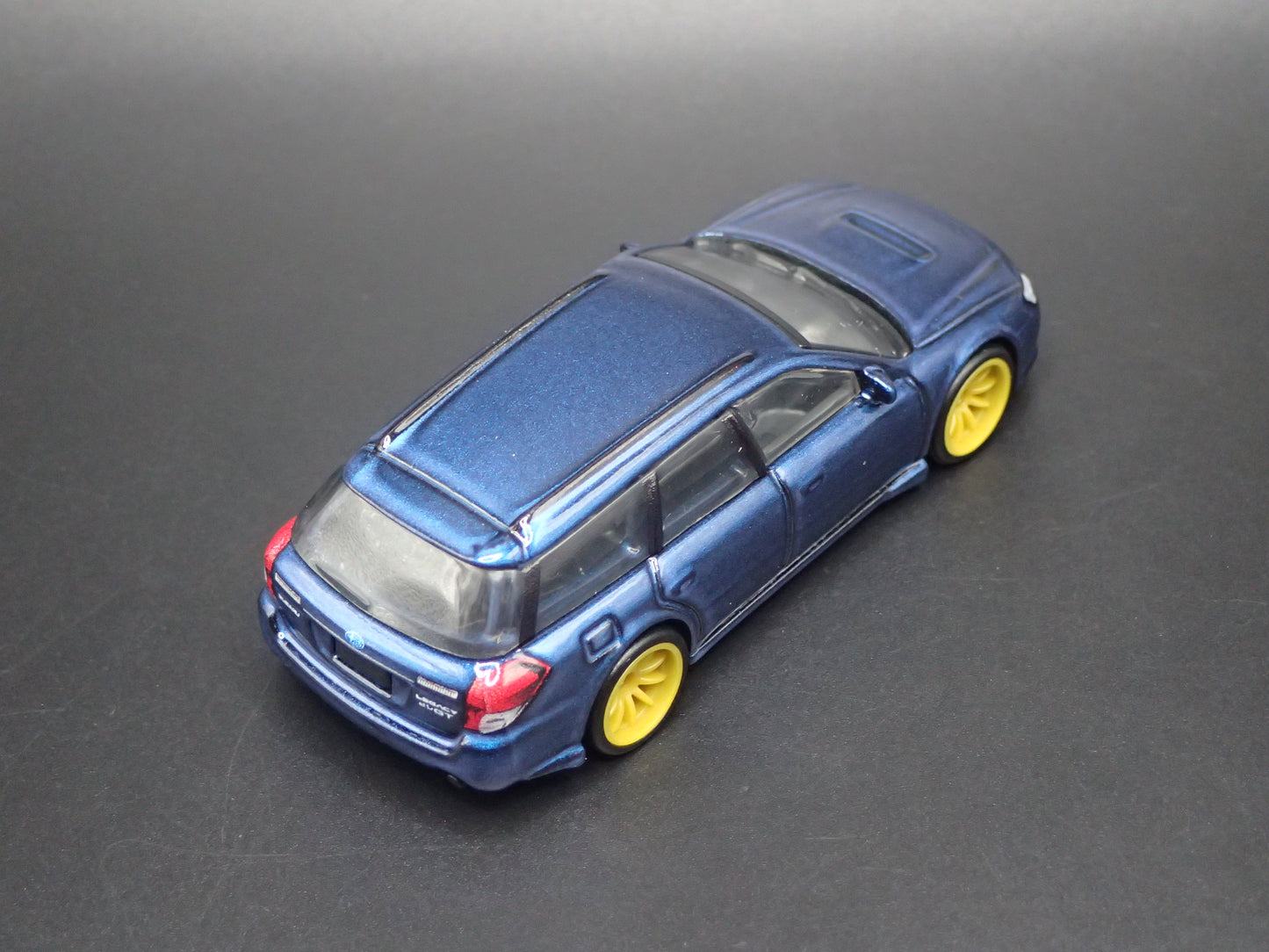 2003-2008 SUBARU LEGACY WAGON GT BP 1:64 SCALE DIORAMA DIECAST MODEL CAR