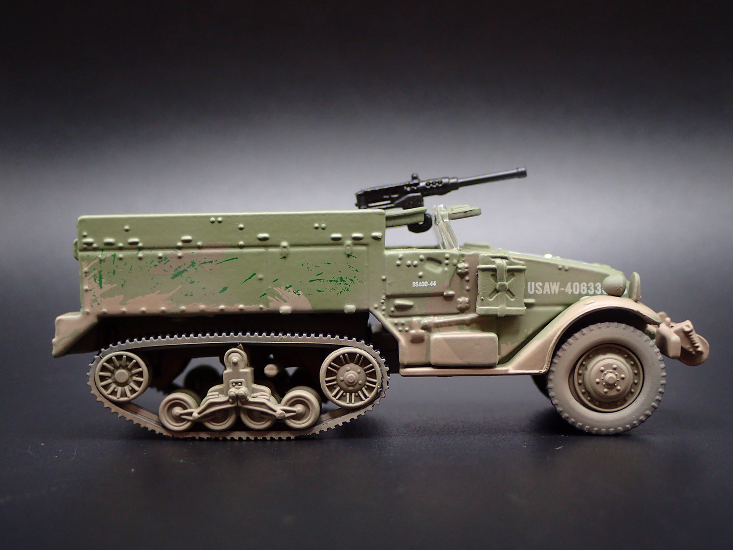 WWII M2A1 HALF TRACK TANK ARMY MILITARY GREEN 1:87 SCALE DIECAST MODEL CAR