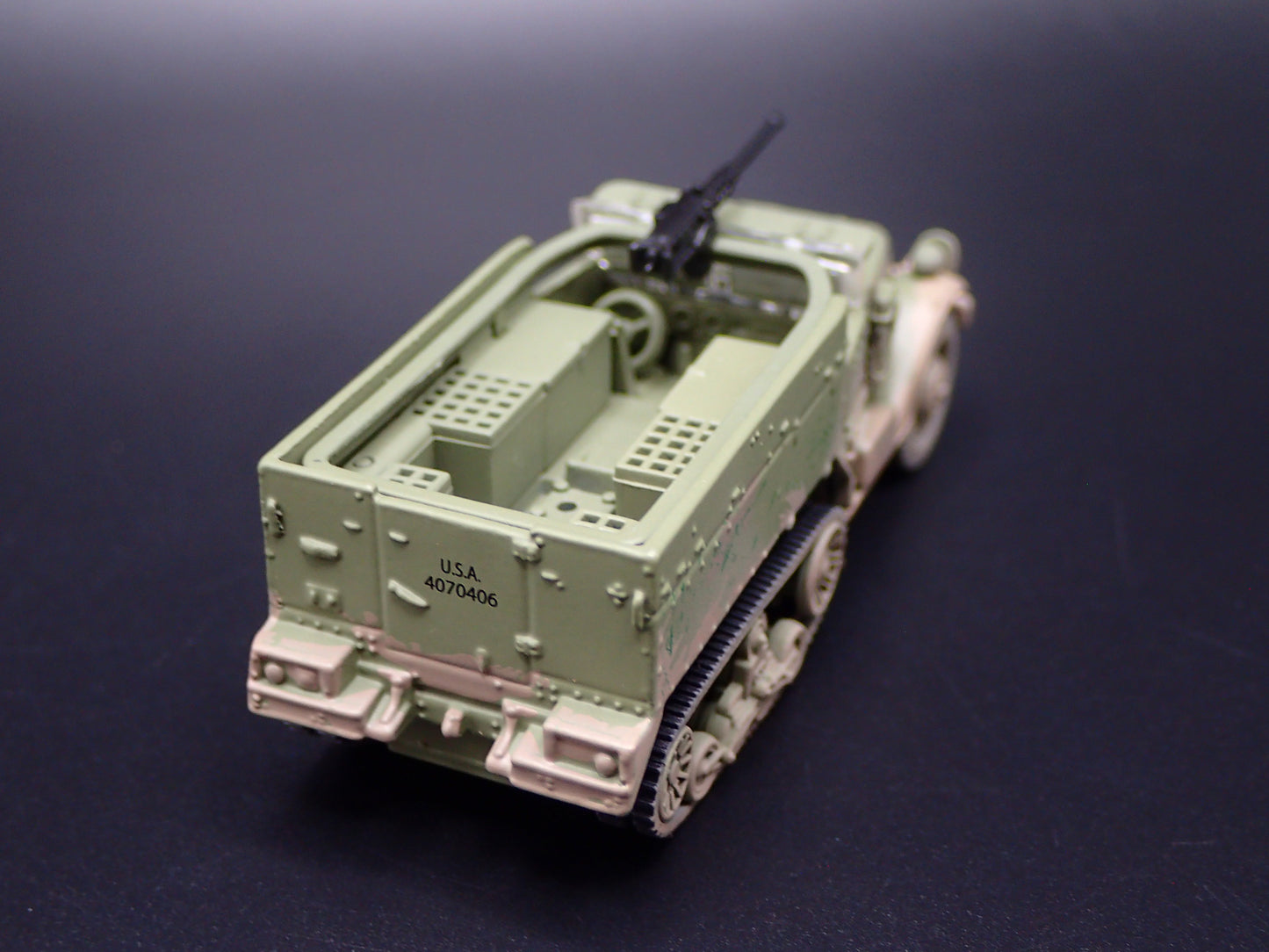 WWII M2A1 HALF TRACK TANK ARMY MILITARY GREEN 1:87 SCALE DIECAST MODEL CAR